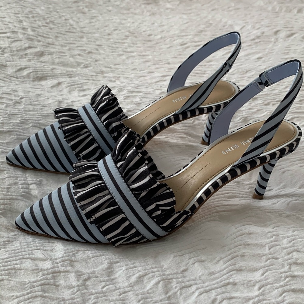 Gianni Bini Sling Back Low Heels, 6.5, Blue Stripe
